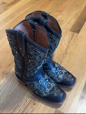 Tanner Mark Girls Black Embroidered Western Cowboy Boots